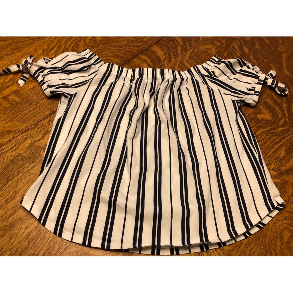 Off-the-Shoulder Blue and White Striped Top